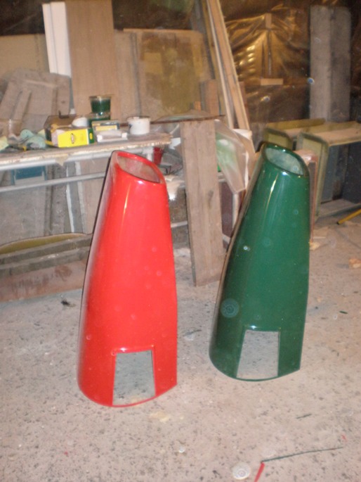 red and green pod construction